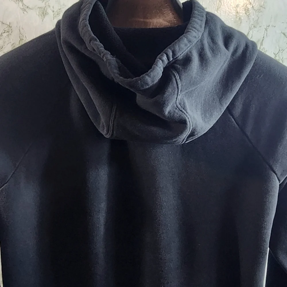 Under Armour Pullover Black Hoodie